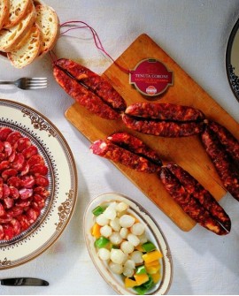 39,80 € Salsiccia di Calabria D.O.P. catena piccante 1,5 kg Tenuta Corone - Salumificio Madeo